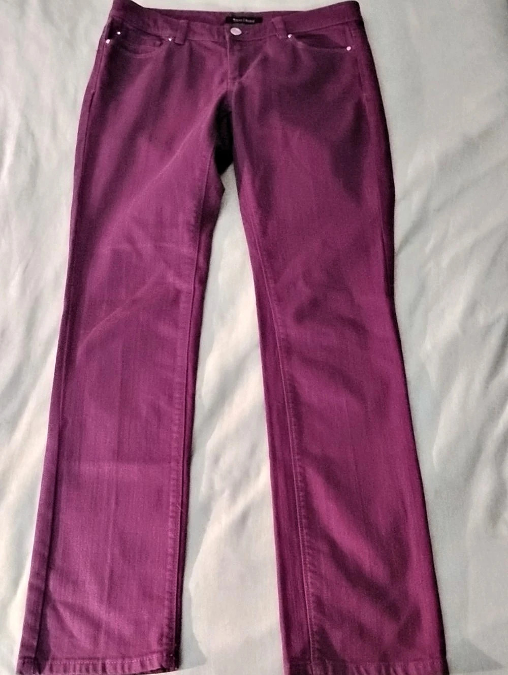 White House Black Market Blanc Slim Leg Slim Leg Jeans in Purple Size 4R